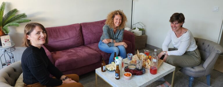 Réunion mensuelle Collectif Therapy association praticienne bien-être